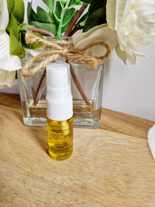 Natural Vegan - Luxurious Moringa Body Oil: Lemon, Black Pepper & May Chang Scented
